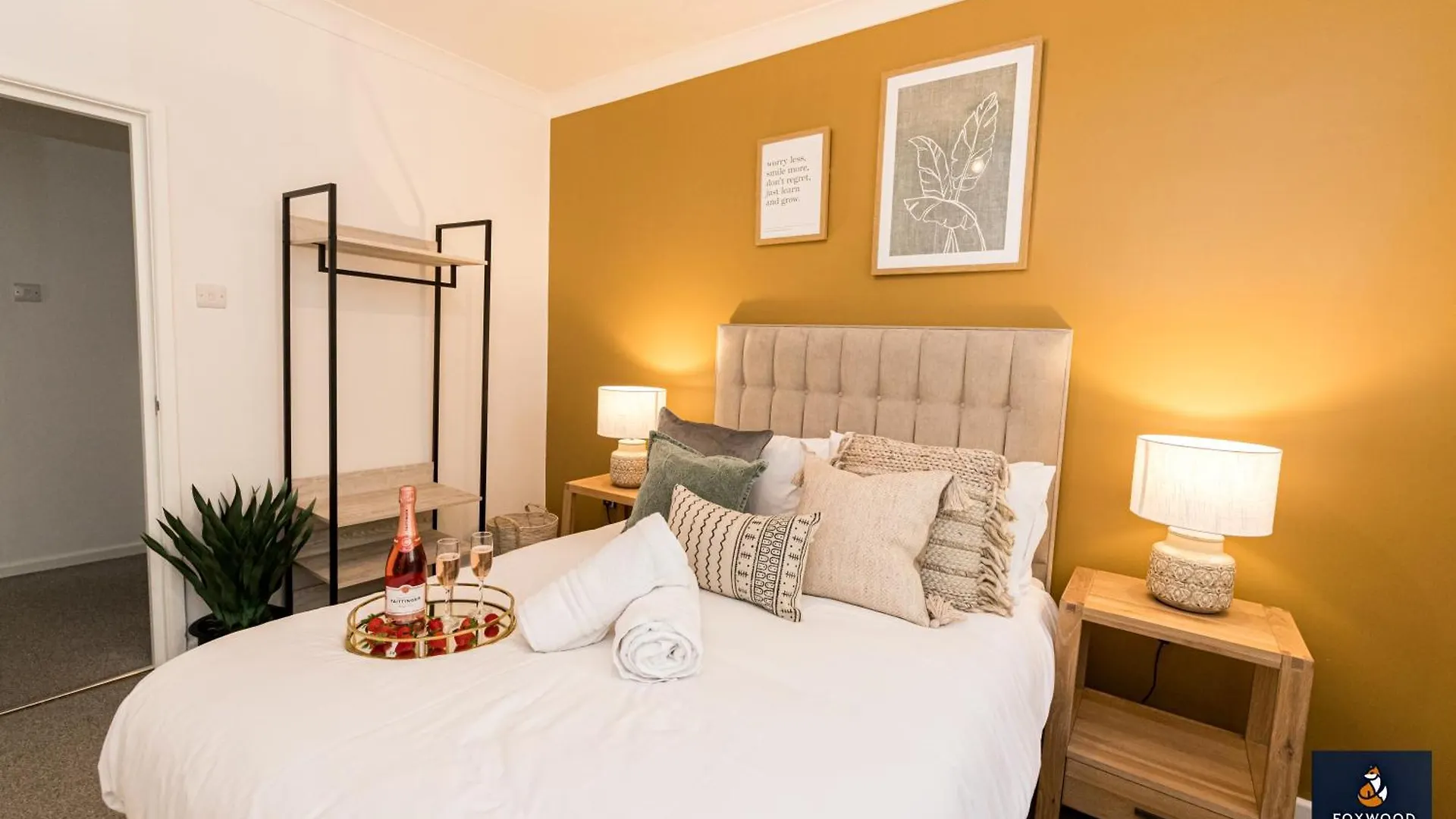 Stylish 2 Bed Apartment In Town Free Parking Bournemouth 0*,  Storbritannien